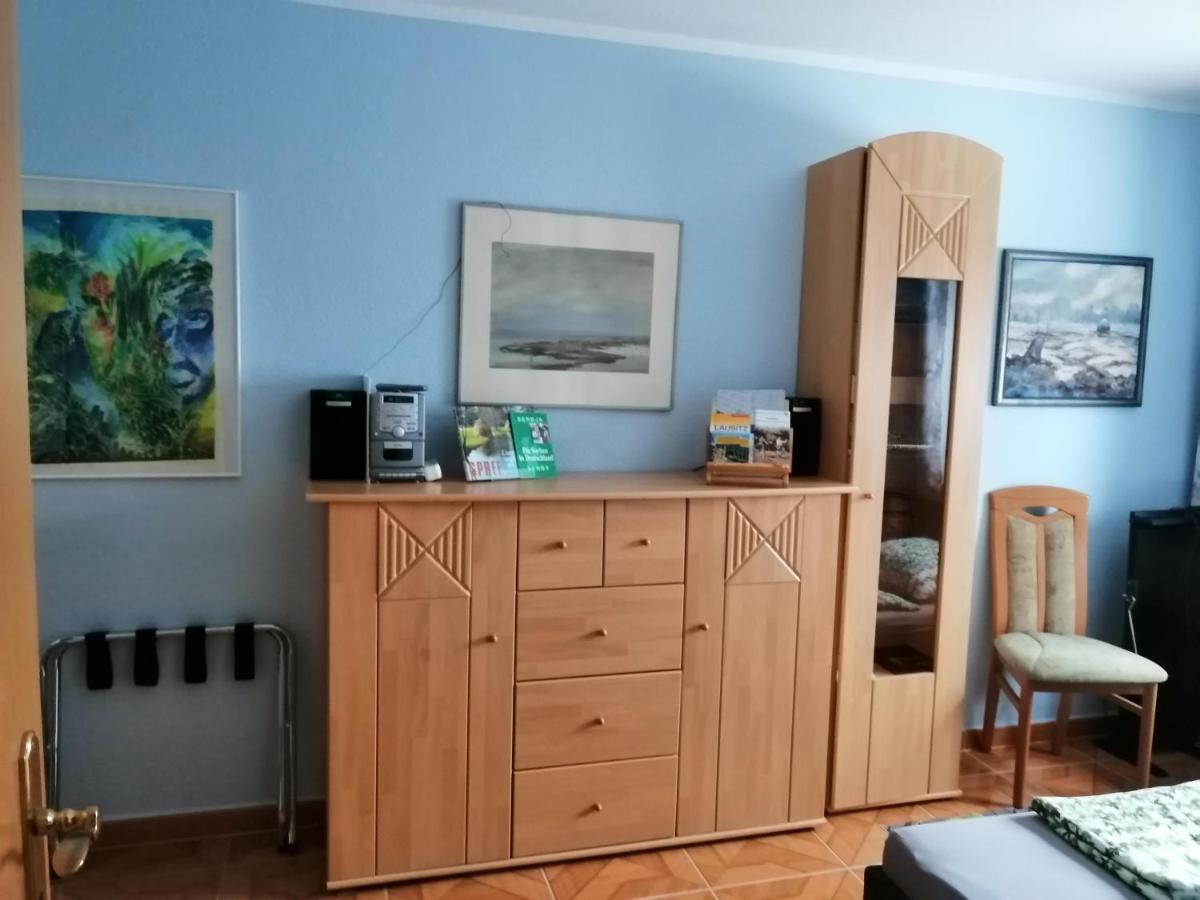 Ruhe Und Bequemlichkeit Apartment Frauendorf  ภายนอก รูปภาพ