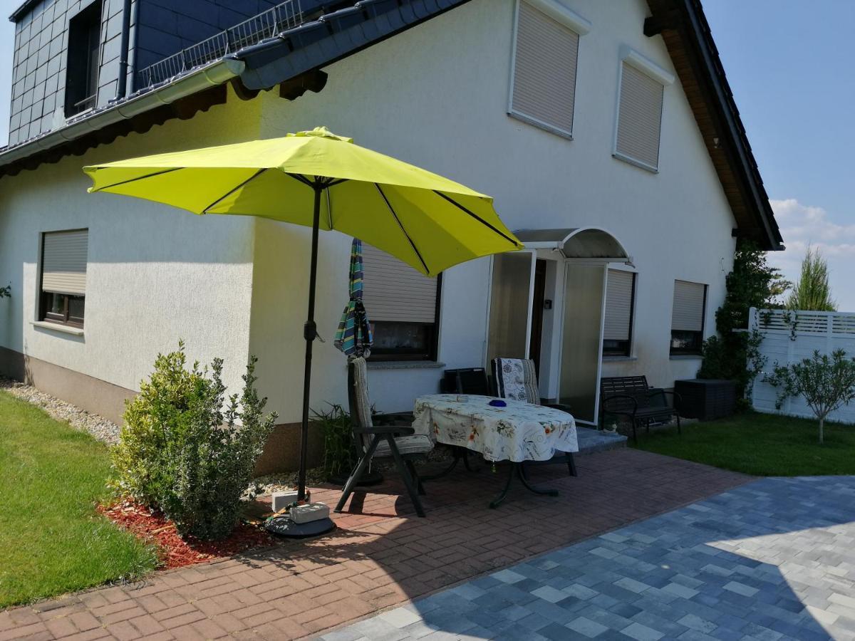 Ruhe Und Bequemlichkeit Apartment Frauendorf  ภายนอก รูปภาพ