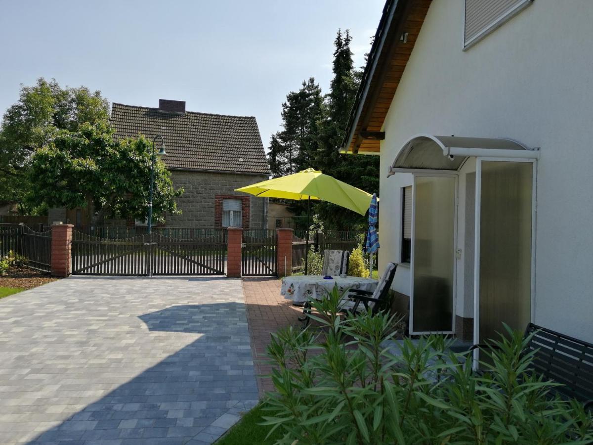 Ruhe Und Bequemlichkeit Apartment Frauendorf  ภายนอก รูปภาพ