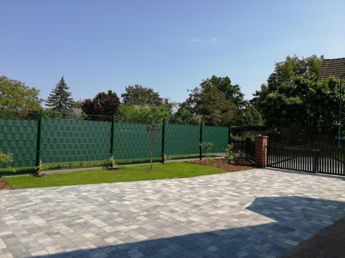 Ruhe Und Bequemlichkeit Apartment Frauendorf  ภายนอก รูปภาพ